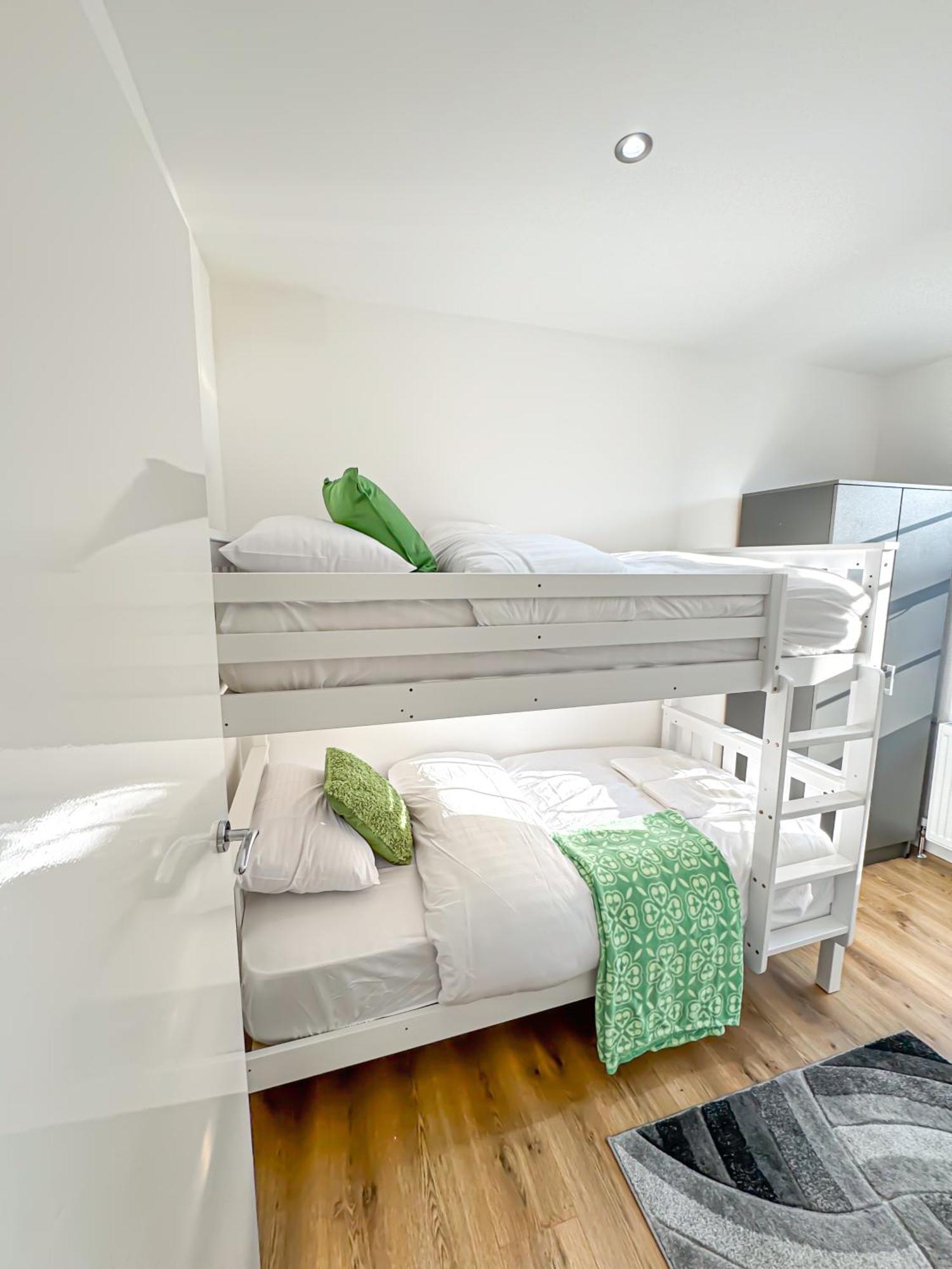 Luxury Flat For 6 - 5 Min Walk From Camden Market Hw4 London Exterior photo